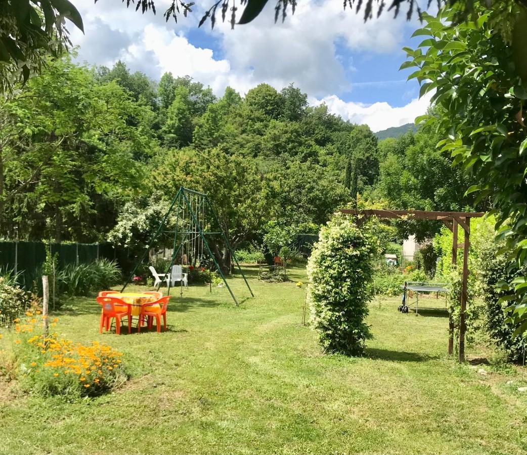 Chambre Et Salle De Bain Prive S'Ouvrant Sur Terrasse, Jardin Et Cuisine D'Ete Quillan Extérieur photo